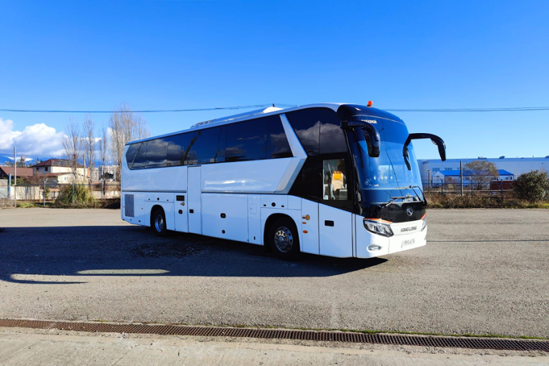 Yutong ZK6122H9 / Luxury Tour Coach