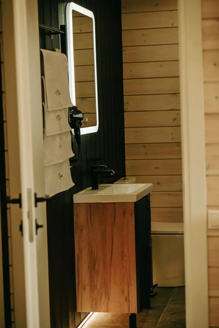 134b800b-4b73-4747-8f5c-5ba915661488