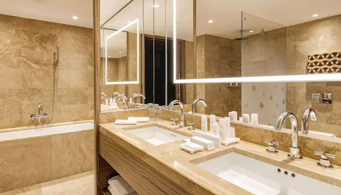 16256-116561-f68064439_4K