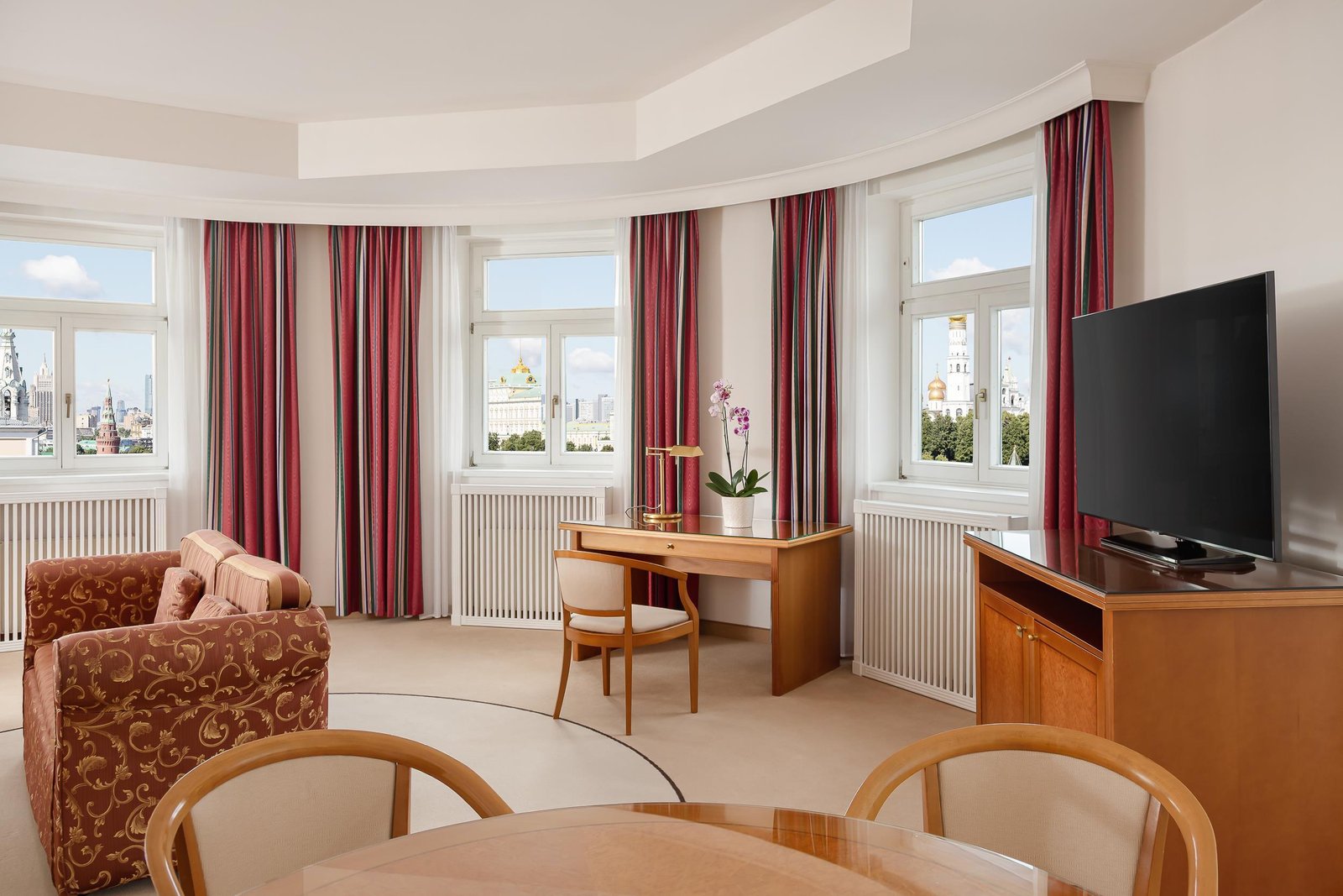 2663b014bdd8-86458130_4K