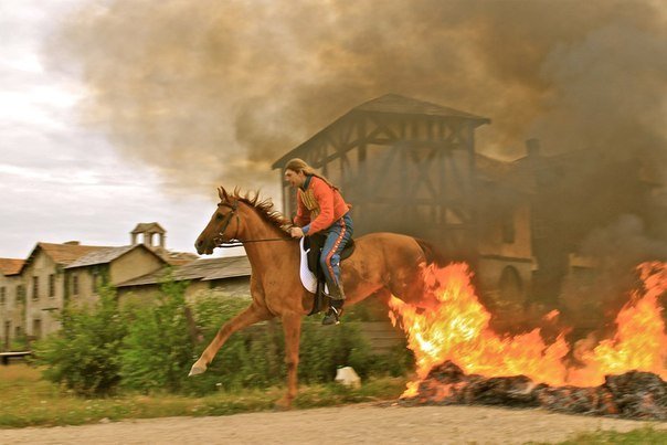 32614603.3tqfhsyyoo.900x1000