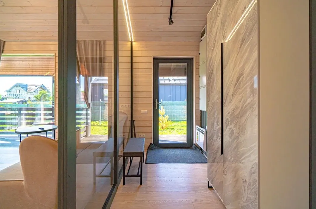 339e5d6c-edcc-480d-8e91-cf4c0fb492ab