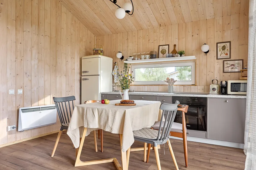 4faefa64-e355-4574-8b87-969b68a9895a