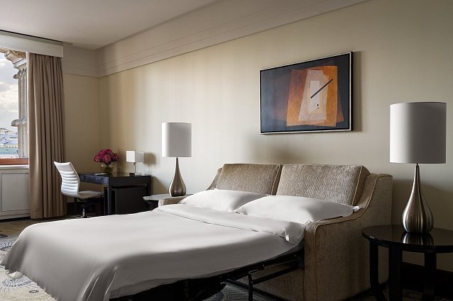 ivggkisthn706p1r2l6t7s932tsf58hw