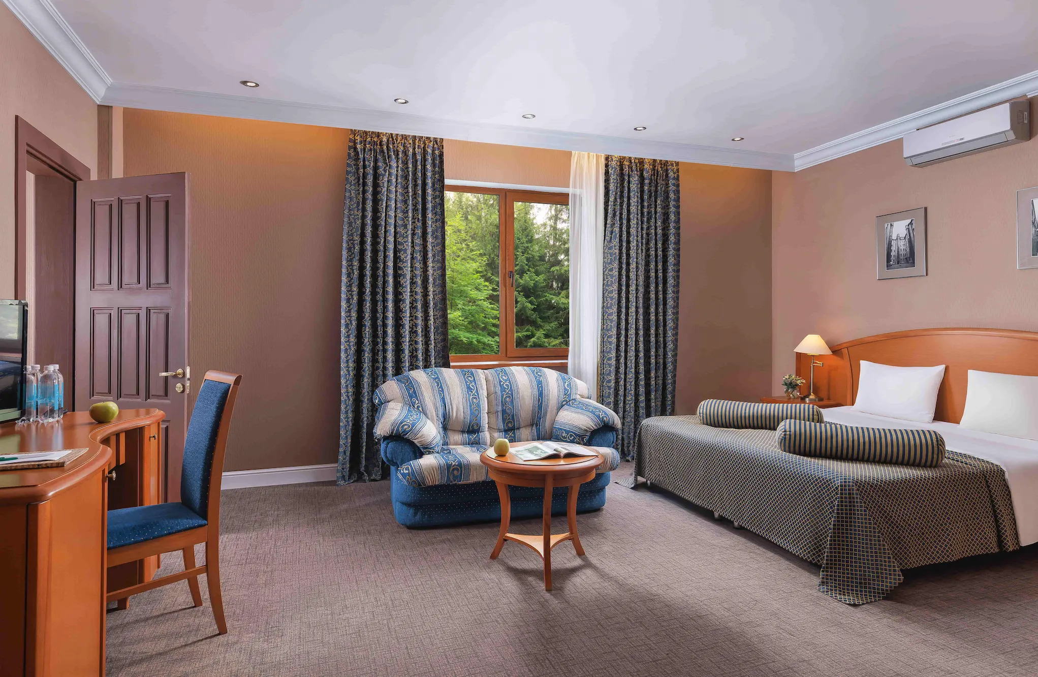 tv1h8v02418s7fn4jvyn0969dtiu2ryt